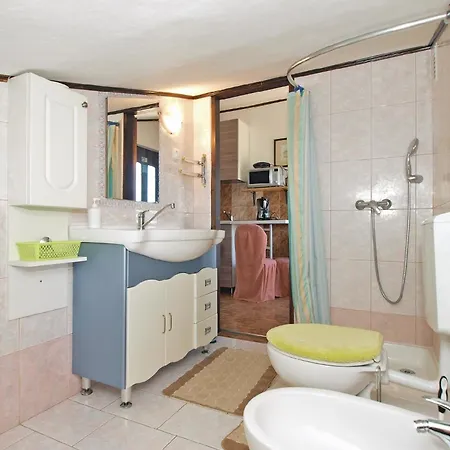 Apartment Fuer 3 Personen Ca 38 Qm In Galizana, Istrien Istrische Riviera